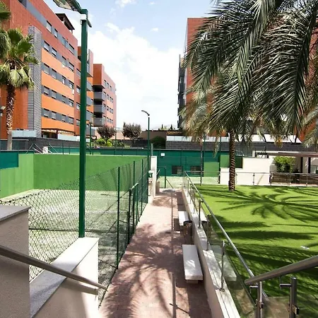 Forum-ciencias Con Piscina, Gym & Parking Appartement *