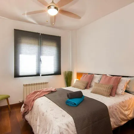 Appartement Forum-ciencias Con Piscina, Gym & Parking *
