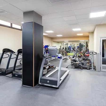 Forum-ciencias Con Piscina, Gym & Parking Appartement *